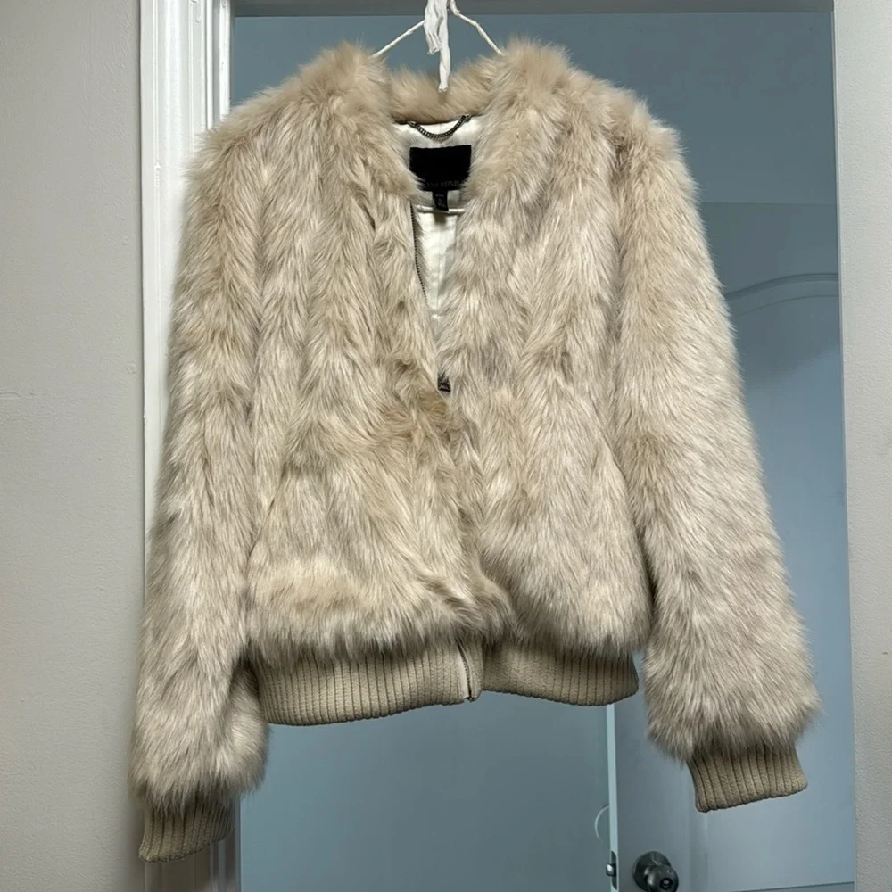 Jacket - Picture 1 of 2